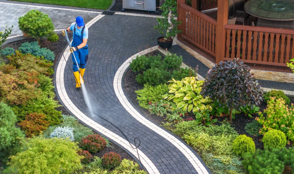 Pathway or Sidewalk Pressure Washing 1 Rock Hill SC