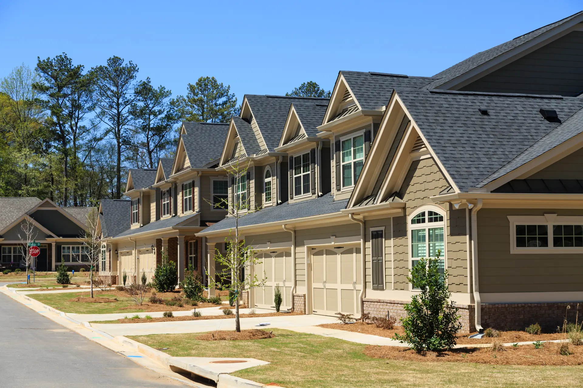 townhomes pressure washing